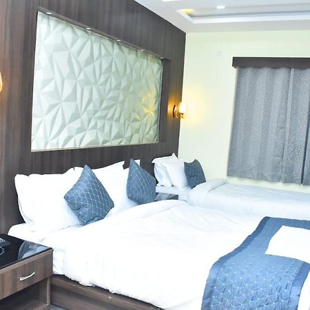 מדיקרי Hotel La Gowri, Coorg מראה חיצוני תמונה