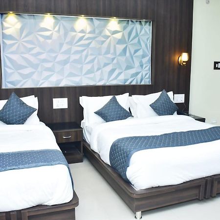 מדיקרי Hotel La Gowri, Coorg מראה חיצוני תמונה