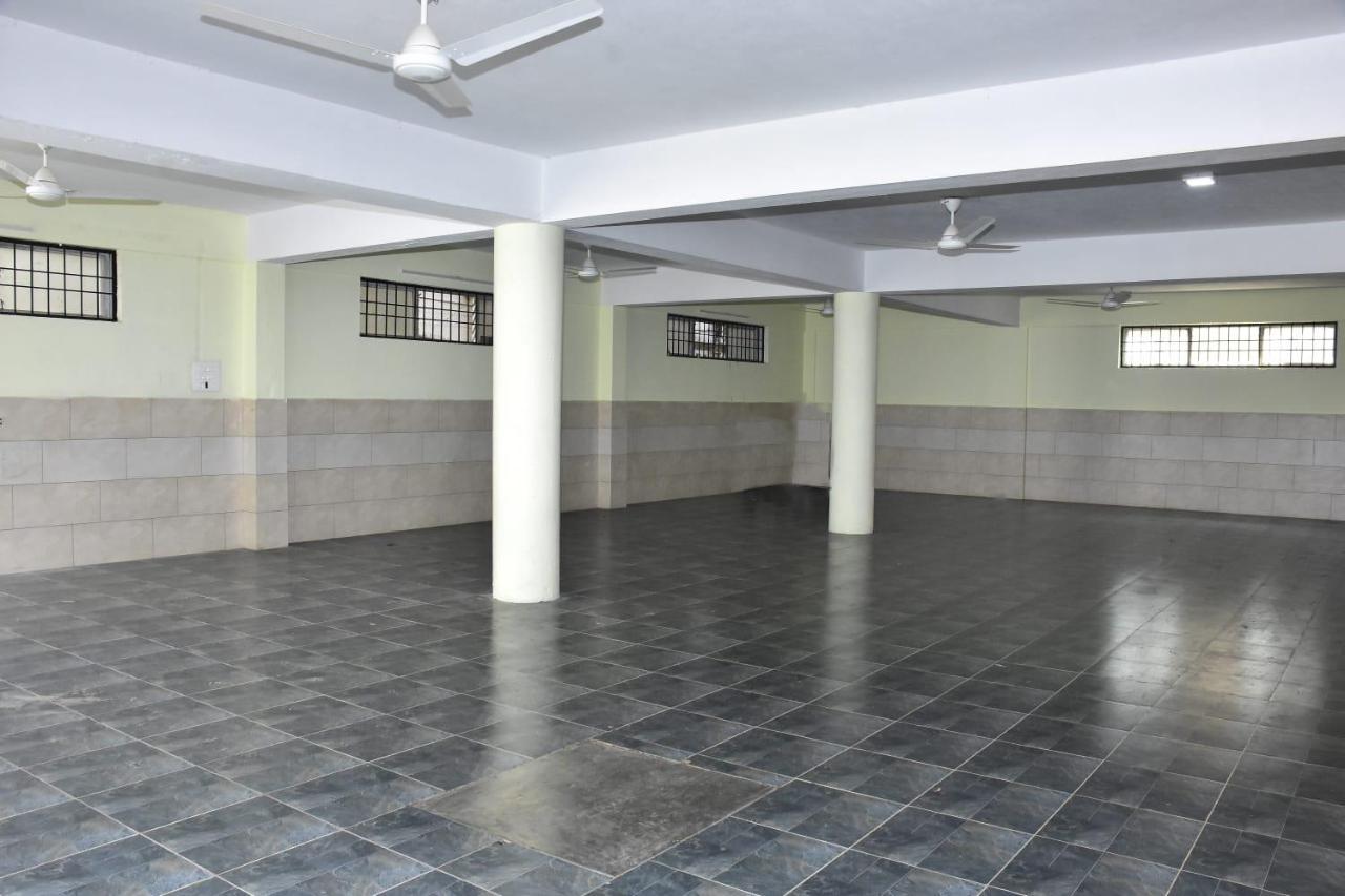 מדיקרי Hotel La Gowri, Coorg מראה חיצוני תמונה