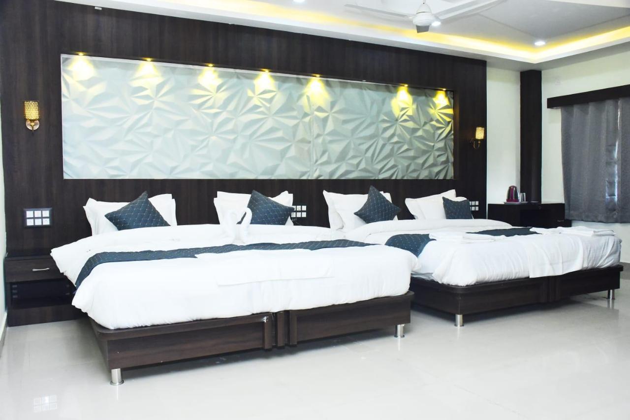 מדיקרי Hotel La Gowri, Coorg מראה חיצוני תמונה